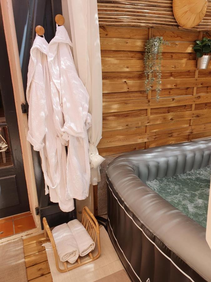 Une Nuit A Bali - Appartement Cocooning Sollies-Toucas Luaran gambar